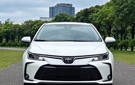 Toyota Corolla, 2022 год, 1 440 000 рублей, 2 фотография