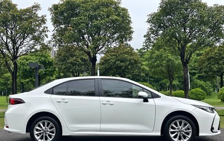Toyota Corolla, 2022 год, 1 440 000 рублей, 4 фотография