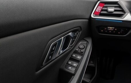 BMW 3 серия, 2023 год, 3 490 001 рублей, 17 фотография