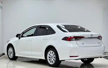 Toyota Corolla, 2021 год, 1 098 000 рублей, 5 фотография
