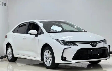 Toyota Corolla, 2021 год, 1 098 000 рублей, 2 фотография