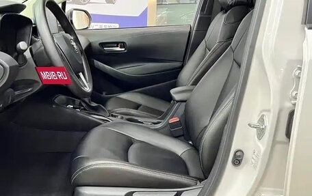 Toyota Corolla, 2021 год, 1 098 000 рублей, 8 фотография