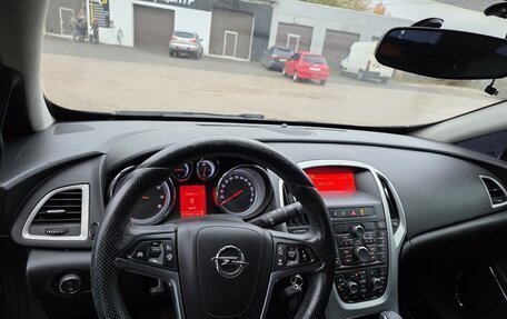 Opel Astra J, 2012 год, 800 000 рублей, 9 фотография