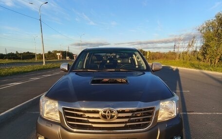 Toyota Hilux VII, 2014 год, 2 250 000 рублей, 1 фотография