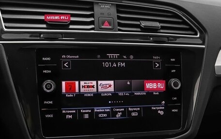 Volkswagen Tiguan II, 2021 год, 3 599 000 рублей, 12 фотография