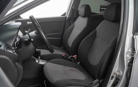 Hyundai Solaris II рестайлинг, 2013 год, 749 000 рублей, 10 фотография