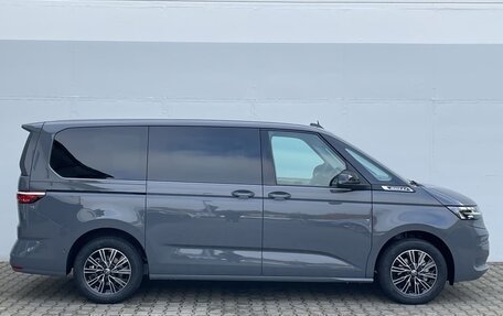 Volkswagen Multivan, 2023 год, 4 760 001 рублей, 3 фотография