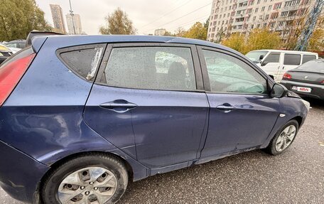 Hyundai Solaris II рестайлинг, 2015 год, 300 000 рублей, 10 фотография