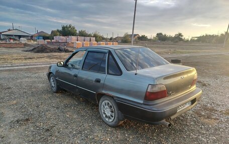 Daewoo Nexia I рестайлинг, 1998 год, 110 000 рублей, 5 фотография