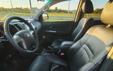Toyota Hilux VII, 2014 год, 2 250 000 рублей, 9 фотография