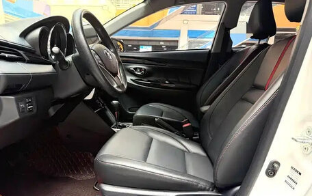 Toyota Yaris XP150 рестайлинг, 2022 год, 1 308 000 рублей, 7 фотография