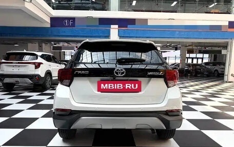 Toyota Yaris XP150 рестайлинг, 2022 год, 1 308 000 рублей, 5 фотография