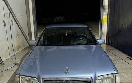 Mercedes-Benz C-Класс, 1995 год, 350 000 рублей, 1 фотография
