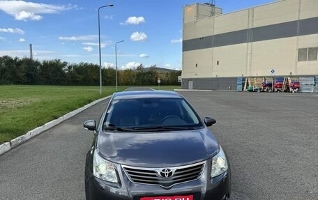 Toyota Avensis III рестайлинг, 2010 год, 1 300 000 рублей, 1 фотография