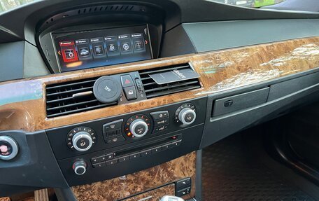BMW 5 серия, 2007 год, 1 980 000 рублей, 19 фотография