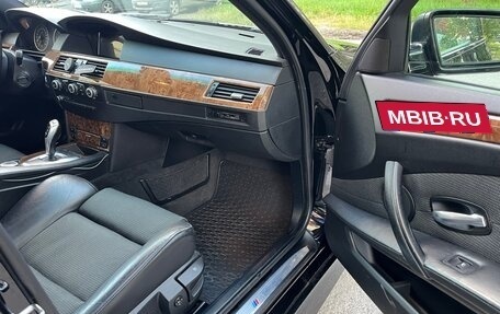 BMW 5 серия, 2007 год, 1 980 000 рублей, 24 фотография