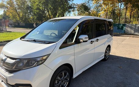 Honda Stepwgn IV, 2016 год, 1 950 000 рублей, 5 фотография