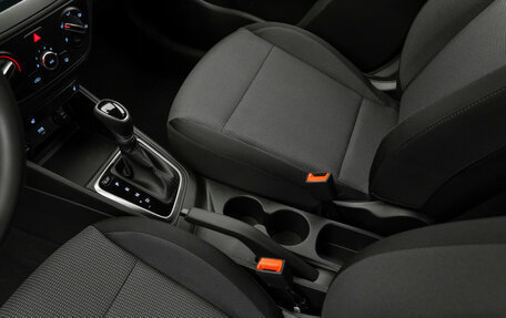 Hyundai Solaris II рестайлинг, 2022 год, 1 640 000 рублей, 17 фотография