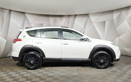 Toyota RAV4, 2017 год, 2 279 000 рублей, 6 фотография