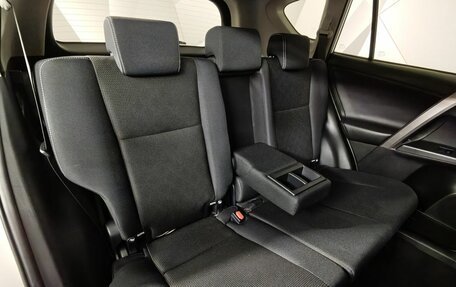 Toyota RAV4, 2017 год, 2 279 000 рублей, 17 фотография