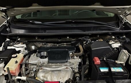 Toyota RAV4, 2017 год, 2 279 000 рублей, 11 фотография