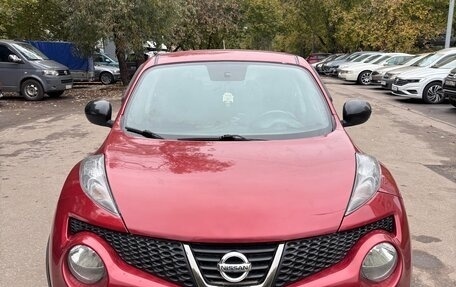 Nissan Juke II, 2014 год, 900 000 рублей, 1 фотография