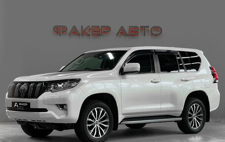 Toyota Land Cruiser Prado 150 рестайлинг 2, 2018 год, 3 700 000 рублей, 1 фотография
