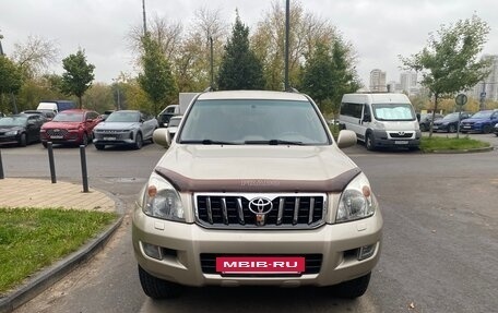 Toyota Land Cruiser Prado 120 рестайлинг, 2006 год, 2 100 000 рублей, 2 фотография