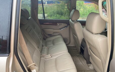 Toyota Land Cruiser Prado 120 рестайлинг, 2006 год, 2 100 000 рублей, 16 фотография