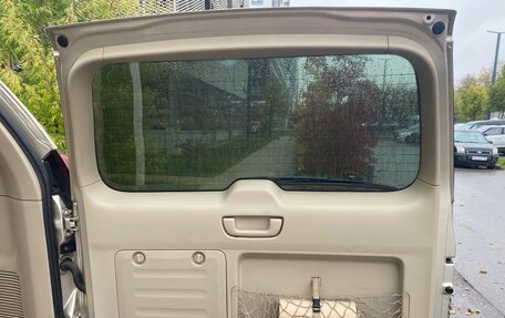 Toyota Land Cruiser Prado 120 рестайлинг, 2006 год, 2 100 000 рублей, 18 фотография