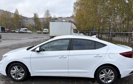 Hyundai Elantra VI рестайлинг, 2019 год, 2 150 000 рублей, 5 фотография