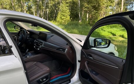 BMW 5 серия, 2020 год, 5 400 000 рублей, 4 фотография