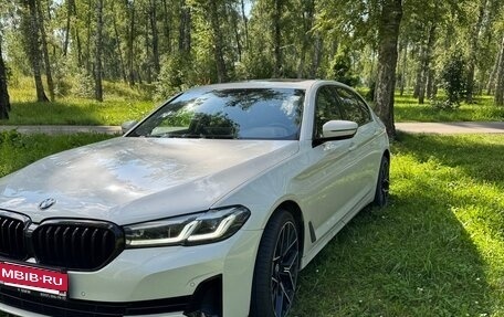 BMW 5 серия, 2020 год, 5 400 000 рублей, 3 фотография