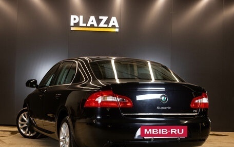 Skoda Superb III рестайлинг, 2012 год, 1 155 000 рублей, 4 фотография