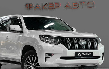 Toyota Land Cruiser Prado 150 рестайлинг 2, 2018 год, 3 700 000 рублей, 6 фотография