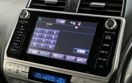 Toyota Land Cruiser Prado 150 рестайлинг 2, 2018 год, 3 700 000 рублей, 15 фотография