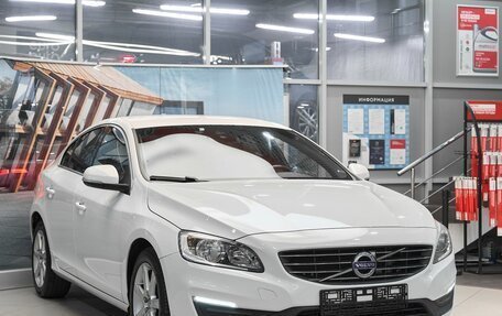 Volvo S60 III, 2017 год, 1 599 000 рублей, 3 фотография