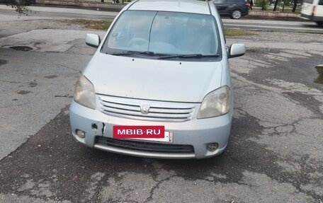Toyota Raum II, 2003 год, 470 000 рублей, 3 фотография