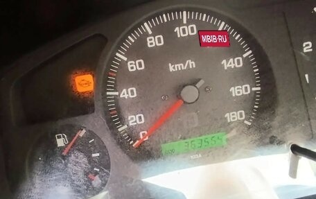 Nissan Pathfinder, 1997 год, 700 000 рублей, 16 фотография