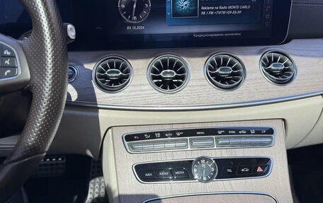 Mercedes-Benz E-Класс, 2017 год, 4 999 000 рублей, 8 фотография