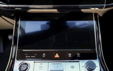 Audi A8, 2021 год, 5 650 000 рублей, 22 фотография
