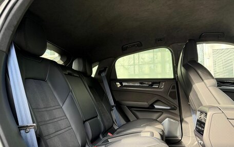 Porsche Cayenne III, 2024 год, 24 900 000 рублей, 21 фотография