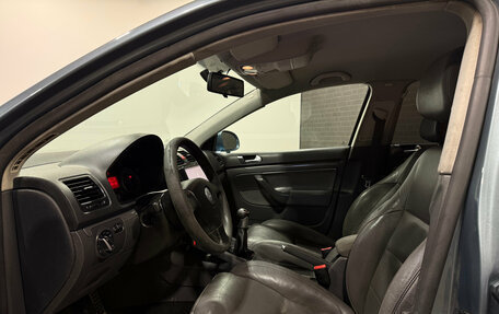 Volkswagen Jetta VI, 2006 год, 350 000 рублей, 3 фотография