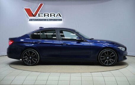 BMW 3 серия, 2017 год, 1 950 000 рублей, 4 фотография