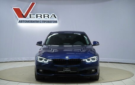 BMW 3 серия, 2017 год, 1 950 000 рублей, 2 фотография
