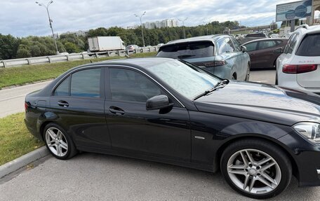 Mercedes-Benz C-Класс, 2013 год, 1 100 000 рублей, 2 фотография