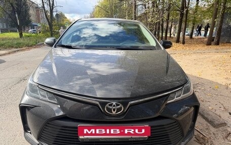 Toyota Corolla, 2019 год, 2 000 000 рублей, 2 фотография