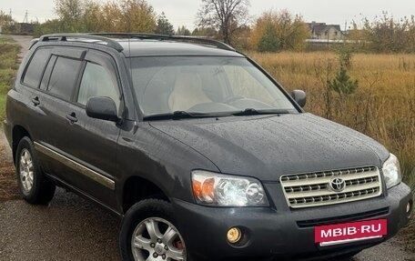 Toyota Highlander III, 2003 год, 820 000 рублей, 2 фотография