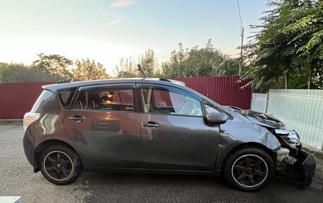 Toyota Verso I, 2011 год, 400 000 рублей, 9 фотография