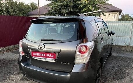 Toyota Verso I, 2011 год, 400 000 рублей, 12 фотография